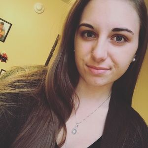 Meet your Posher, Krista